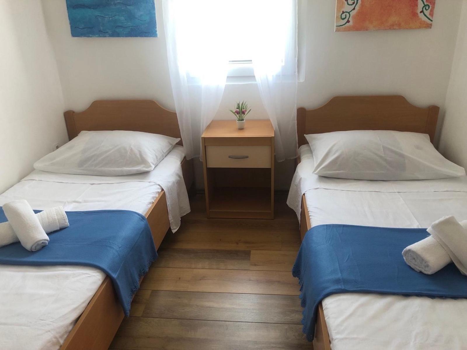 Holiday Home Dumboka Sali Ngoại thất bức ảnh
